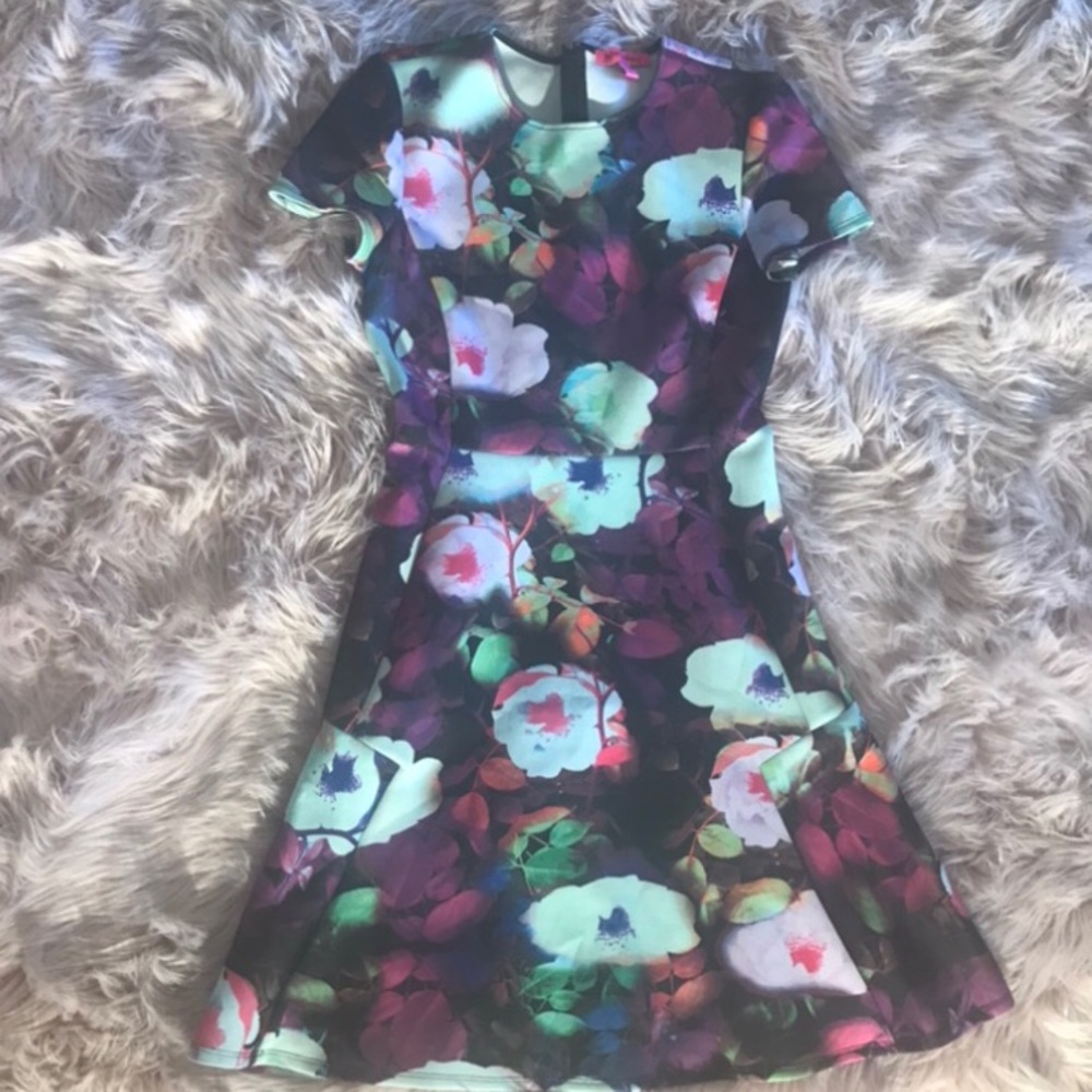 Betsey Johnson floral circle dress